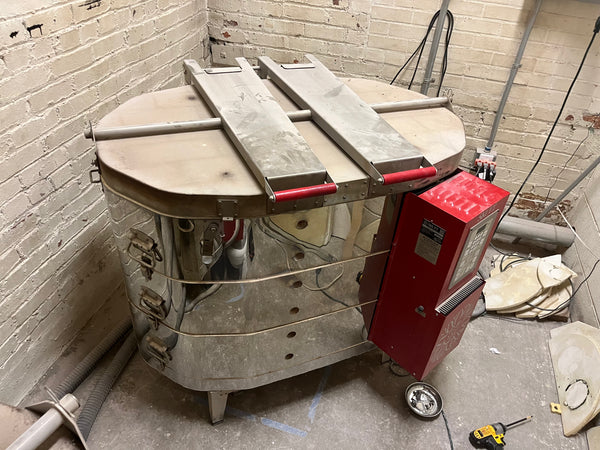 Skutt KM 1427-PK 208 Volt, 1 Phase Production Kiln - Used