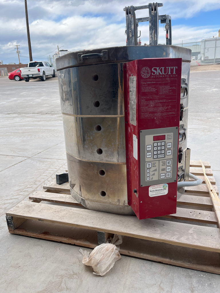 Skutt KM 1027 240 Volt, 1 Phase Pottery Kiln - Refurbished
