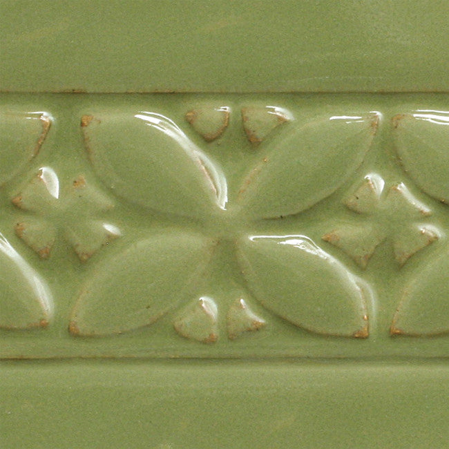 PC-46  Pt  Lustrous Jade
